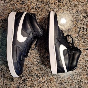 Men's Nike Court Vision Mid Rise Sneaker